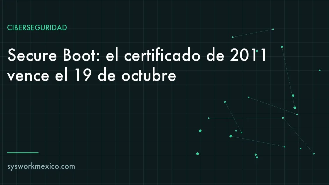Computadora de escritorio arrancando con el logotipo del fabricante en pantalla en una oficina