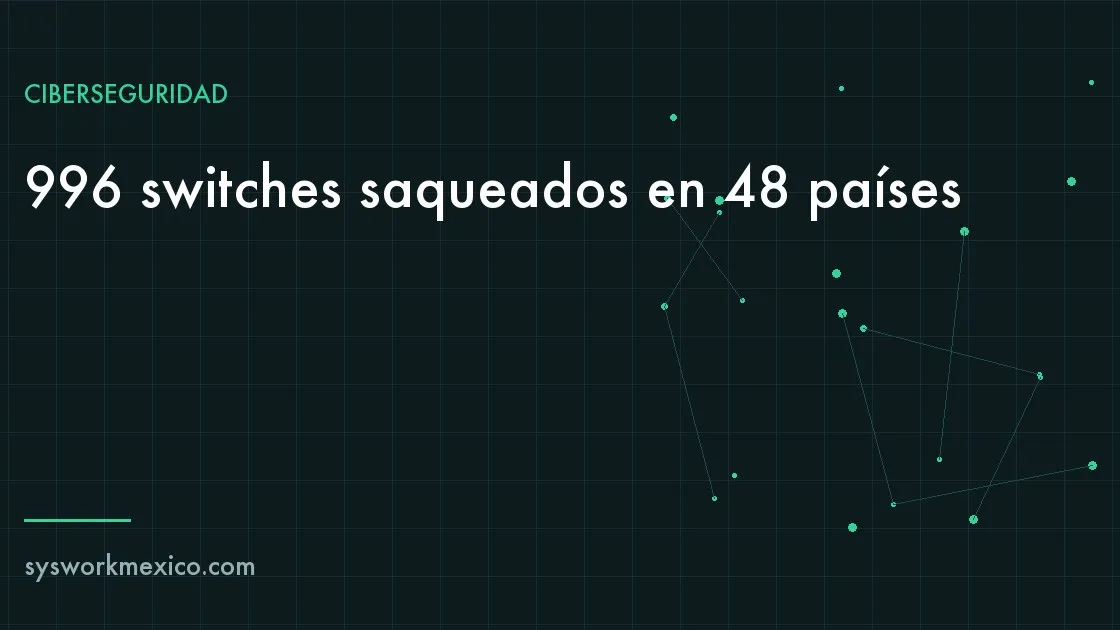 Switch administrable de ocho puertos con cables de red conectados en un gabinete pequeño