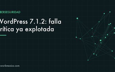 Panel de administración de un sitio web con una alerta de actualización de seguridad pendiente