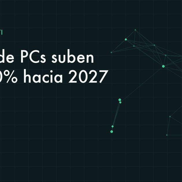 Laptops empresariales nuevas alineadas sobre una mesa de oficina