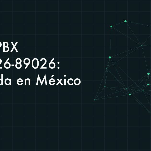 Conmutador telefónico IP montado en el rack de comunicaciones de una oficina